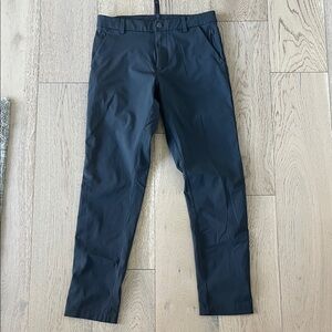 lululemon athletica Men's Dark Gray Chinos Size 30